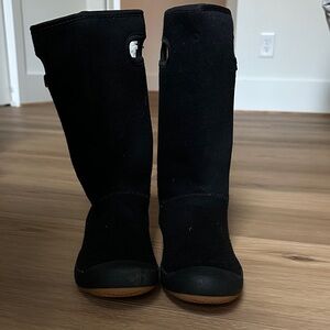 Bogs Black Neoprene Boots with Brown Soles
